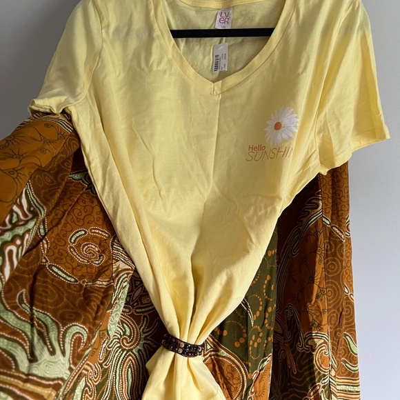 Shirt + Skirt + Belt set - Picture 2 of 8